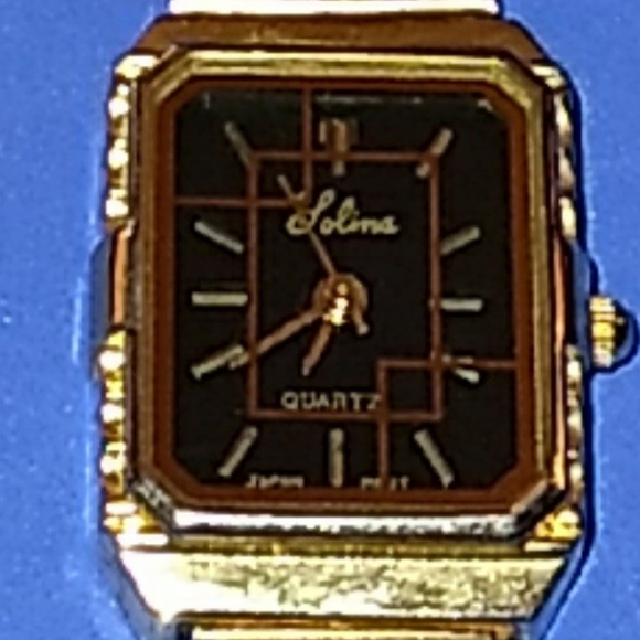 Watch - Picture 2 of 3